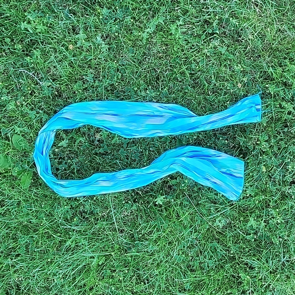 Light blue scarf